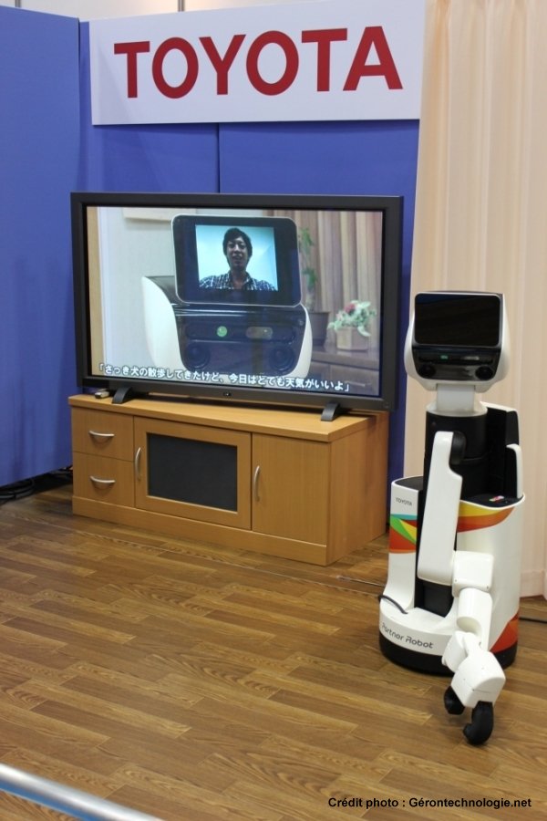 robot visio-conference hsr