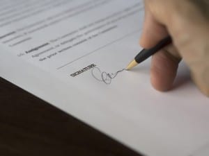 Contrat - prévoyance - Signature