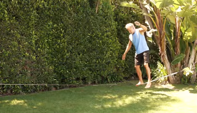 Slackline une activité pour seniors