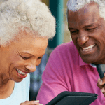 Tablette - Tablettes seniors - Tablette tactile - Lutte contre la fracture numérique - Une