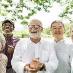 seniors-bonheur-vie-social-ehpad