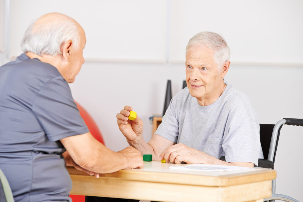 Jeux - Loisirs - Activités - Seniors - EHPAD - Maison de Retraite - Hébergement - Résidence