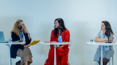 [PODCAST] Prendre soin chaque jour, préserver la dignité : l’importance de l’hygiène pour bien vieillir - Farmoderm