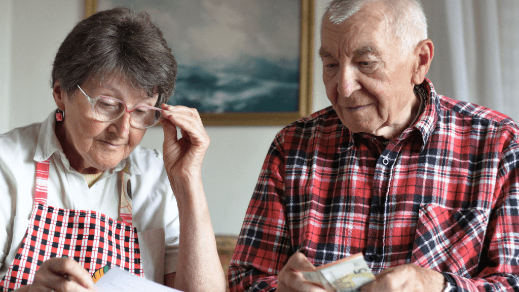 seniors propriétaires financement pression financière patrimoine immobilier - économies prêt crédit viager